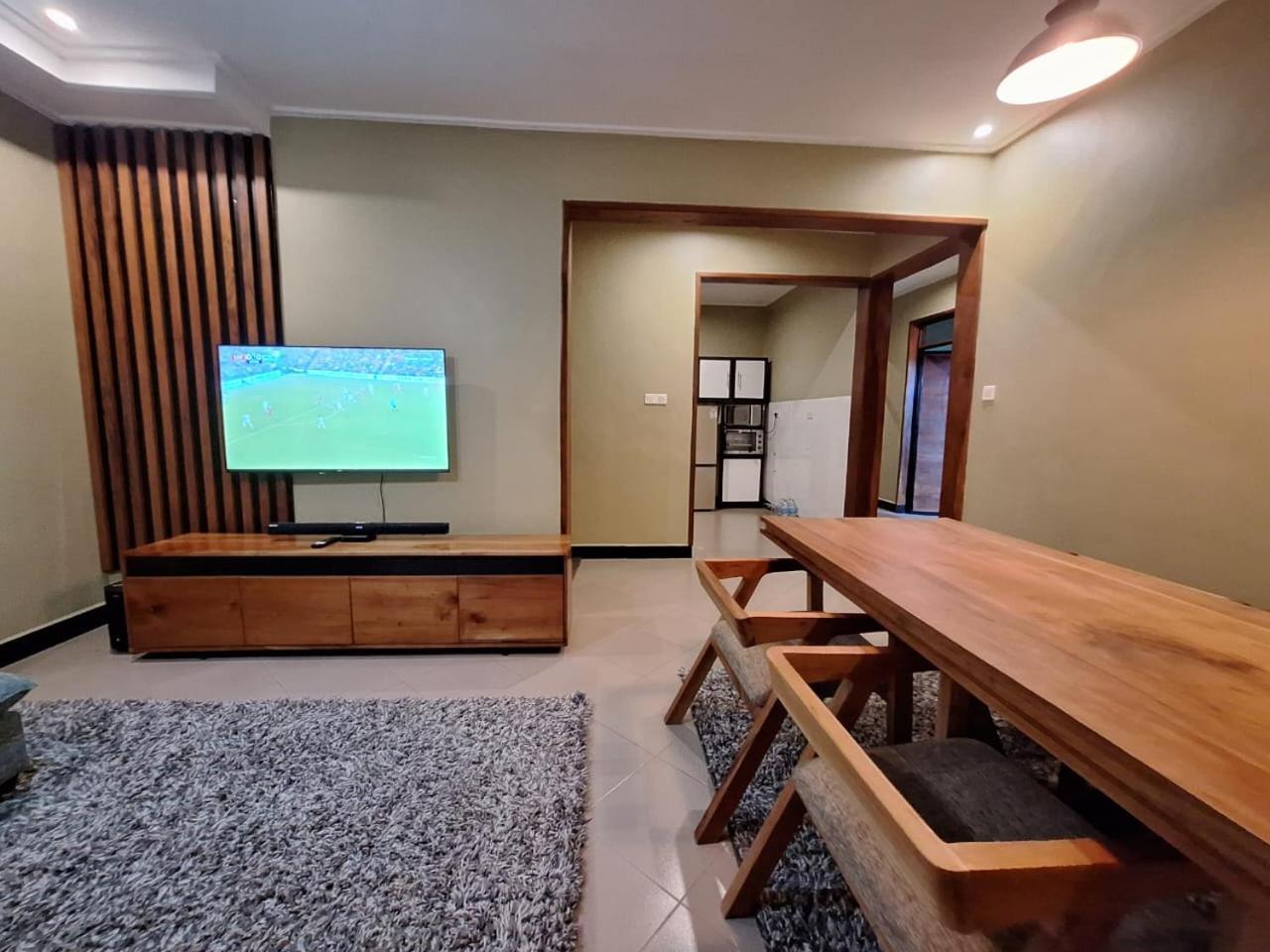 At Home Suites, Moshono Arusha Nkoanrua エクステリア 写真