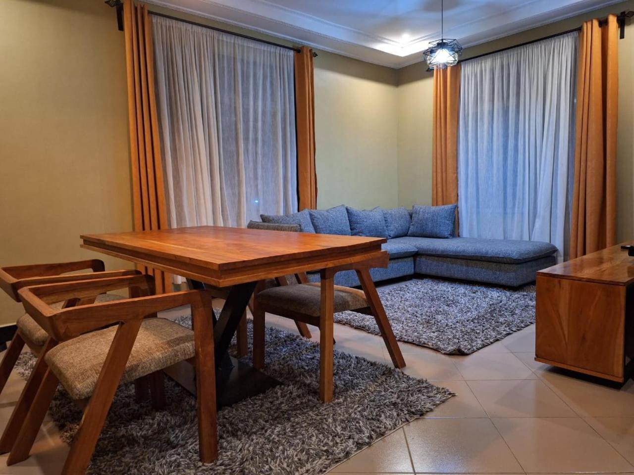 At Home Suites, Moshono Arusha Nkoanrua エクステリア 写真