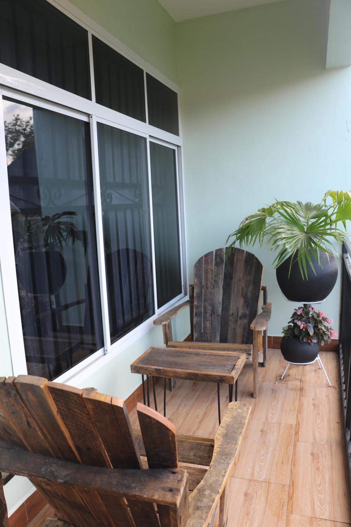 At Home Suites, Moshono Arusha Nkoanrua エクステリア 写真
